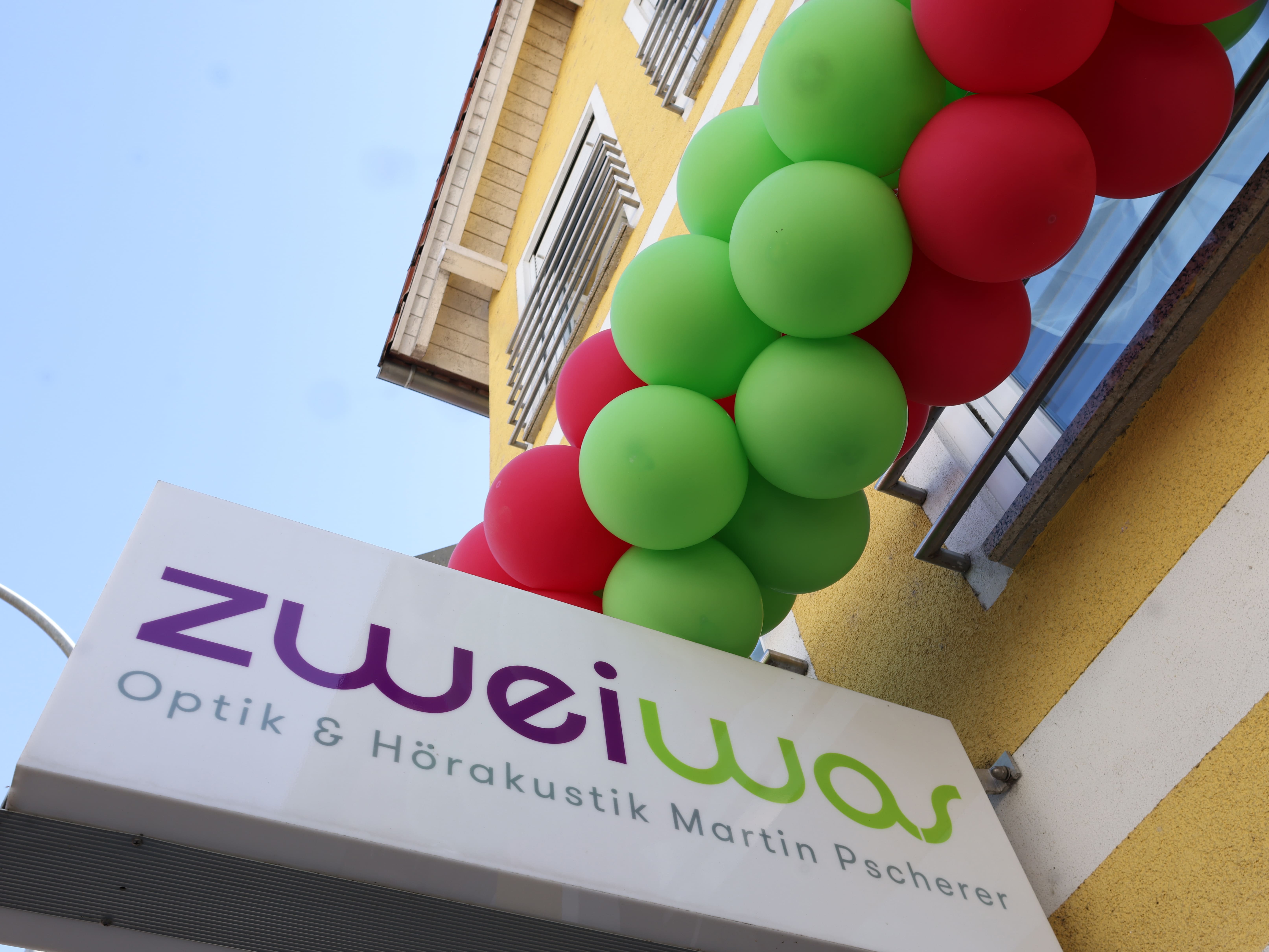 10-jähriges Jubiläum zweiwas Optik & Hörakustik